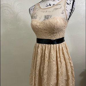 way in semi-formal party dress